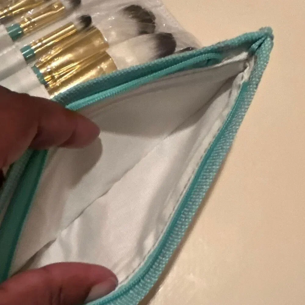 Carmindy & Co Make Up Brush Set White Teal Blue Roll Up Travel Storage Pouch New